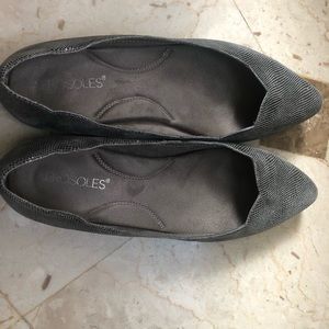 Grey women’s flat shoes